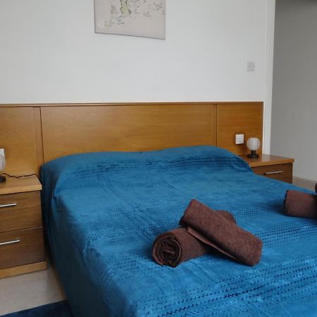Modern Two Bedroom Sea View Apartment Marsaskala Eksteriør bilde