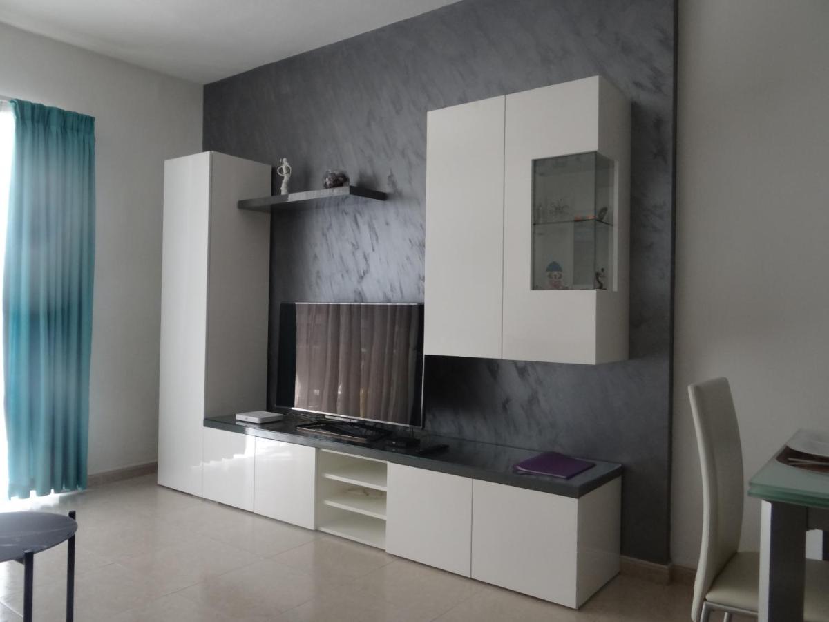 Modern Two Bedroom Sea View Apartment Marsaskala Eksteriør bilde